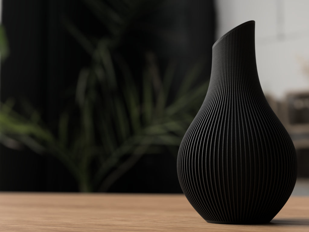 Shizu Ribbed Vase